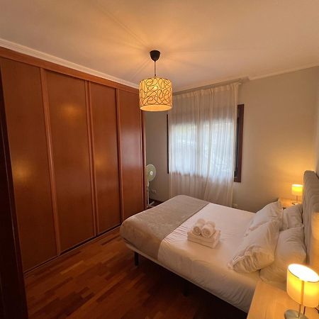 A Estrenar ,Con Vistas Al Mar Y Aparcamiento Gratis En El Casco Viejo-Centro-Zona Portuaria Apartment Vigo Luaran gambar